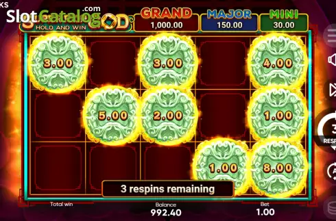 Скрин8. Super Rich God Hold and Win слот