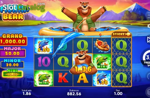 Скрин8. Fishin' Bear слот