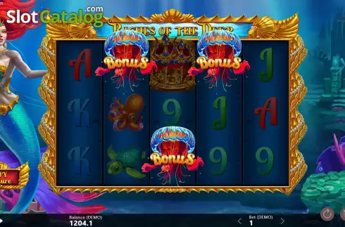 Скрин7. Riches of the Deep 243 Ways слот