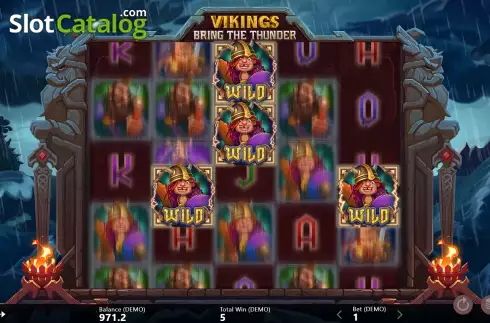 Скрин9. Vikings Bring The Thunder слот