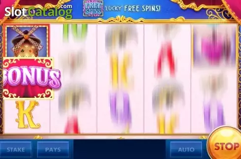 Скрин5. Lucky Cabaret слот
