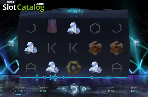 Скрин3. Infinity Club слот