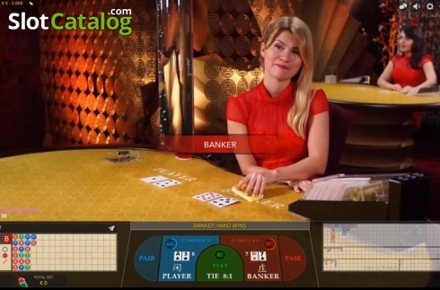 Скрин2. Baccarat Squeeze (Evolution Gaming) слот