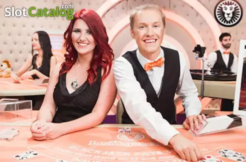 Celebrity Blackjack Party слот