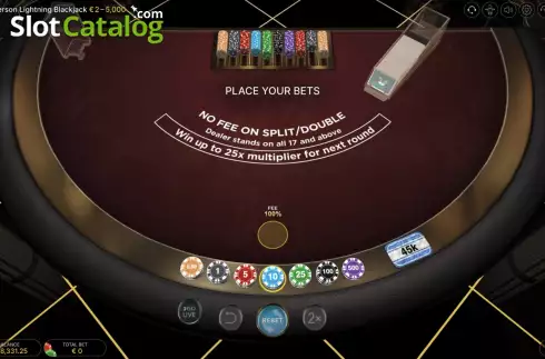 Скрин2. First Person Lightning Blackjack слот