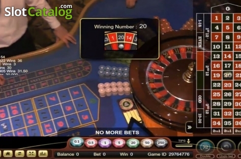 Скрин4. Live Royal Casino Roulette (Ezugi) слот