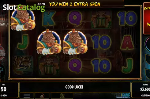 Скрин3. Pain Circus слот