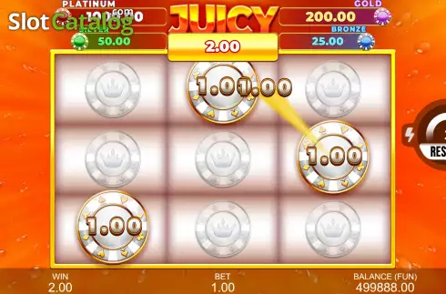 Скрин8. Juicy Win: Hold The Spin слот