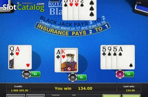 Скрин2. Royal Crown Blackjack слот
