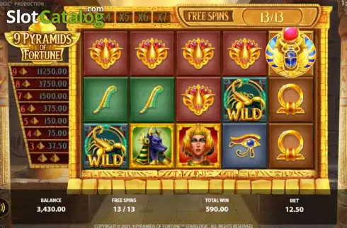 Скрин2. 9 Pyramids of Fortune слот