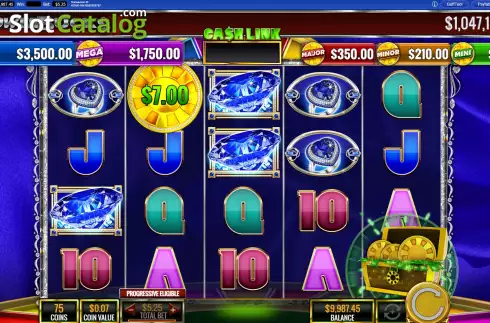 Скрин3. PowerBucks Wheel of Fortune Shimmering Sapphires слот