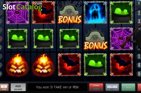 Скрин3. Halloween Slot слот