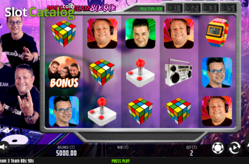 Скрин2. Dream 3 Team 80s - 90s слот
