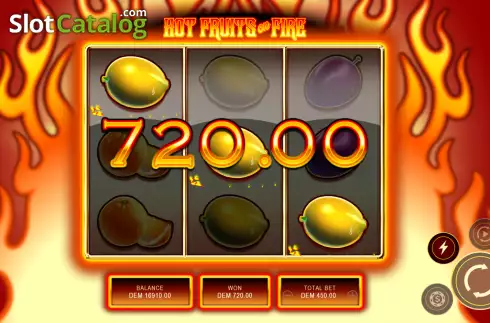 Скрин3. Hot Fruits on Fire слот