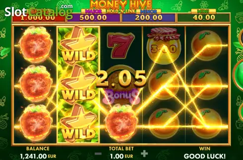 Скрин4. Money Hive Hold 'N' Link слот