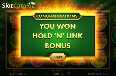 Скрин7. Money Hive Hold 'N' Link слот