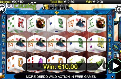 Скрин3. Judge Dredd Dice слот