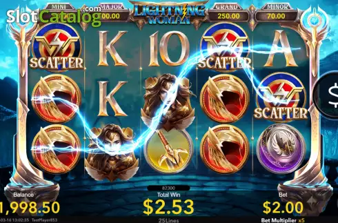 Скрин3. Lightning Woman слот