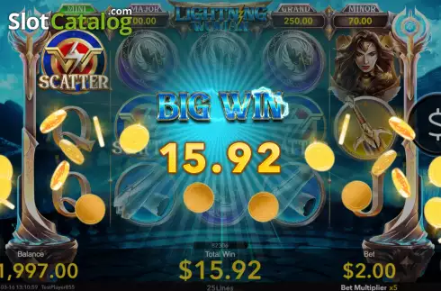 Скрин5. Lightning Woman слот