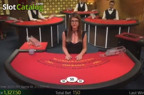 Скрин7. Unlimited 21 Blackjack Live (Ezugi) слот