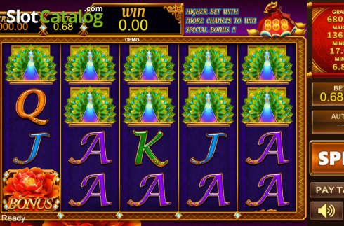 Скрин2. Peacock King 2 слот