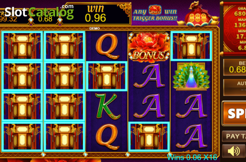 Скрин3. Peacock King 2 слот