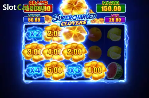 Скрин9. Supercharged Clovers: Hold and Win слот