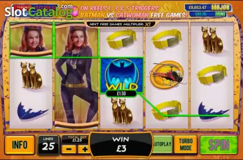 Скрин3. Batman & Catwoman Cash слот