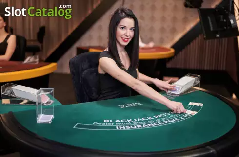 Скрин2. Blackjack Lounge 4 слот