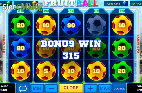 Скрин8. Fruitball слот