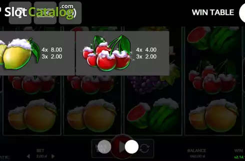 Скрин8. 81 Show Holiday Special слот