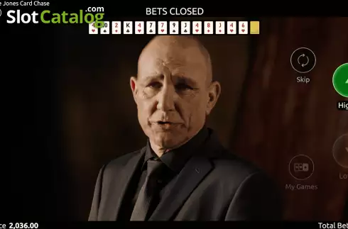 Скрин8. Vinnie Jones Card Chase слот