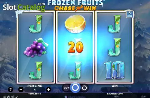 Скрин3. Frozen Fruits Chase N Win слот