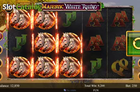 Скрин4. Majestic White Rhino слот