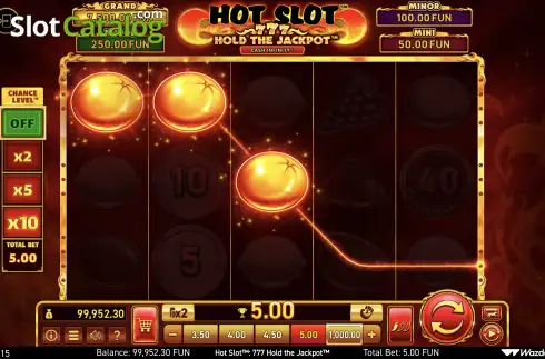 Скрин4. Hot Slot: 777 Hold the Jackpot слот