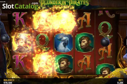 Скрин6. Plunderin Pirates Hold & Win слот