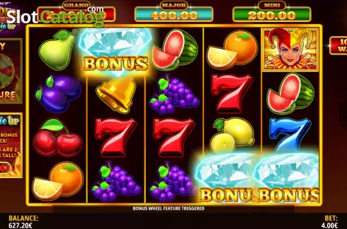 Скрин5. Golden Jokers Double Up слот